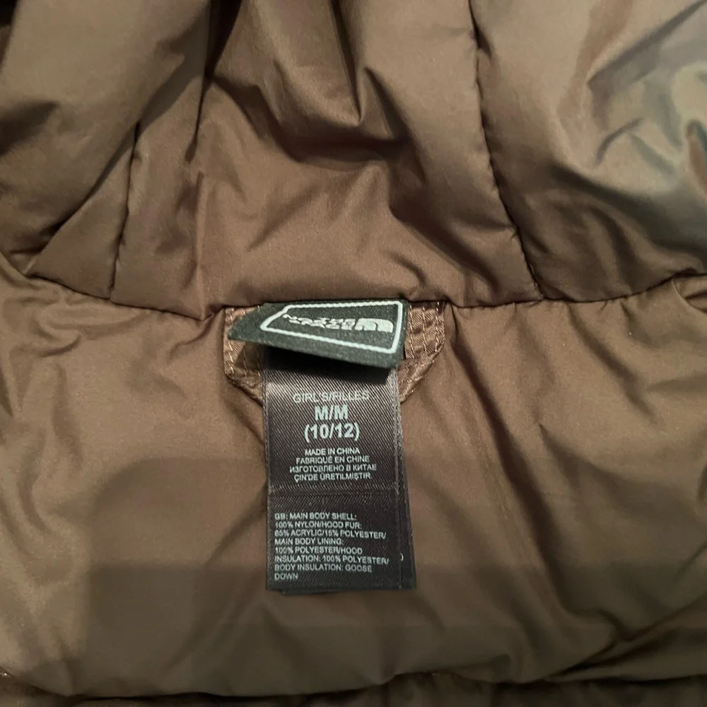 The North Face 550 HyVent Down Fill Hooded Belted Jacket/Coat - Size M 10-12